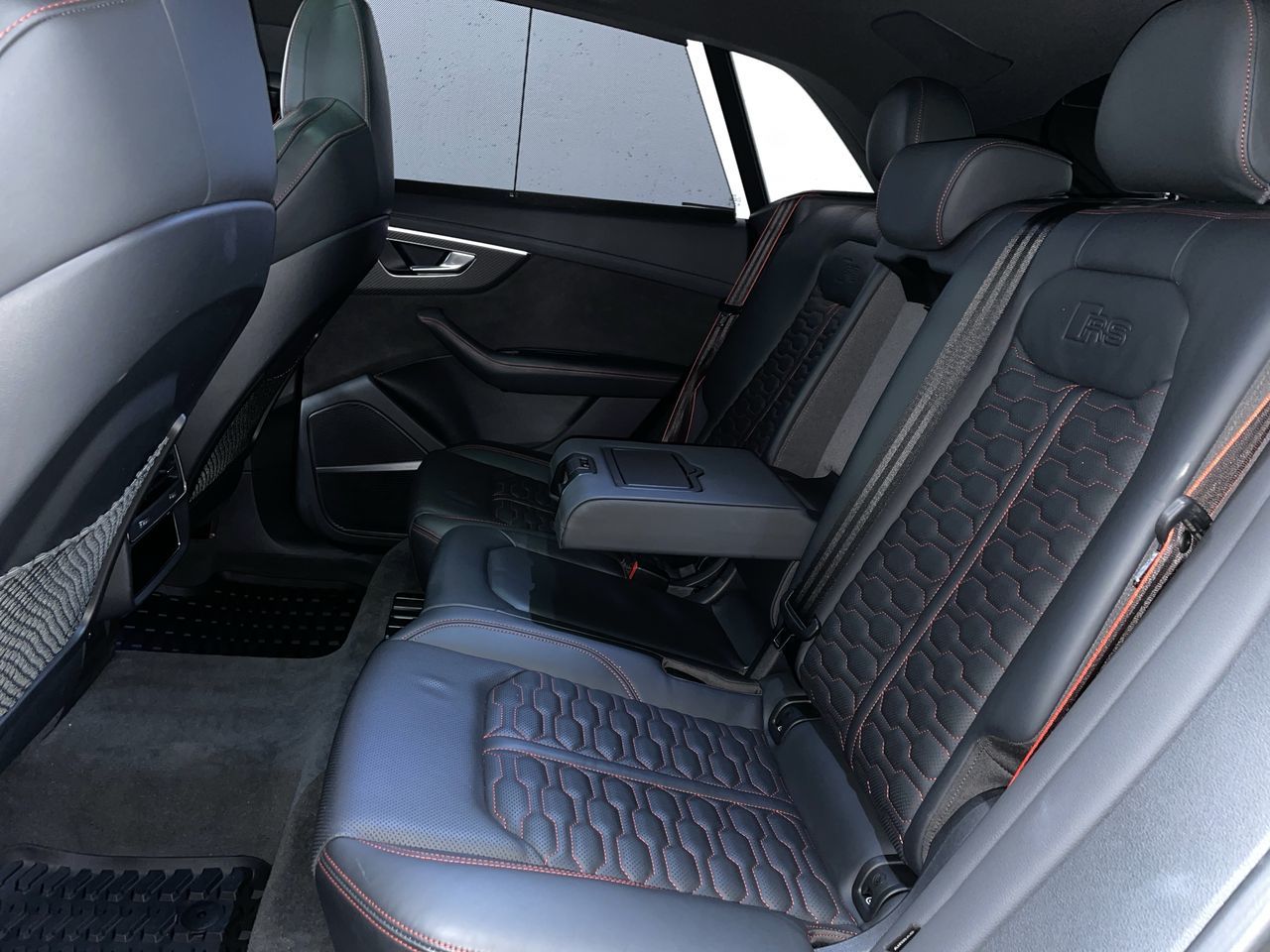 Audi RS Q8  2022 à Vancouver, Colombie-Britannique