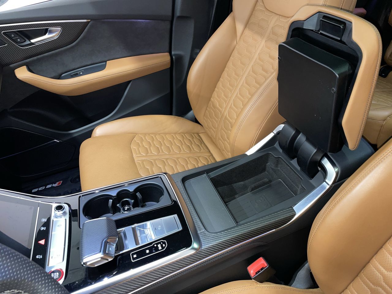 Audi RS Q8  2022 à Vancouver, Colombie-Britannique