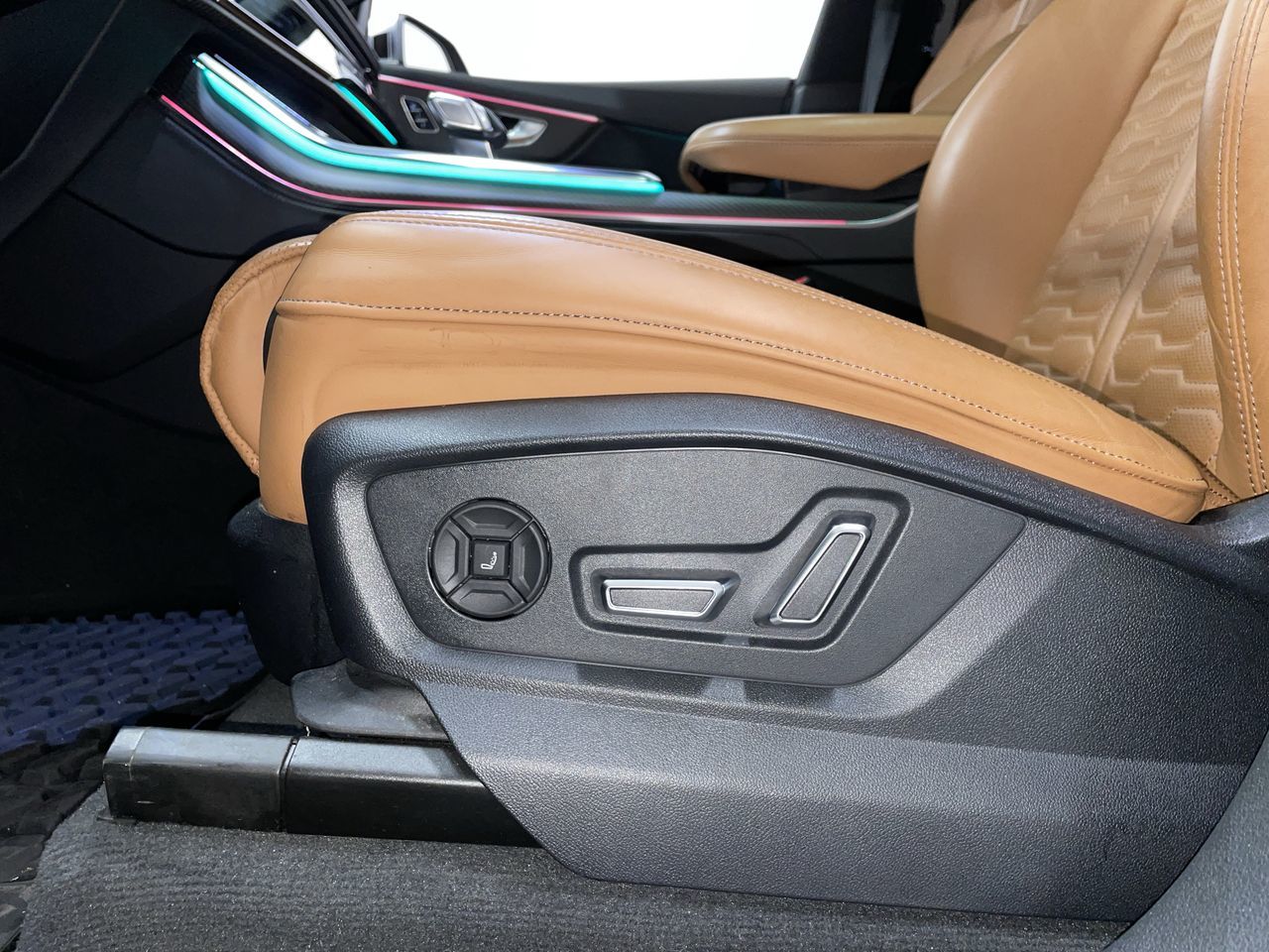 Audi RS Q8  2022 à Vancouver, Colombie-Britannique