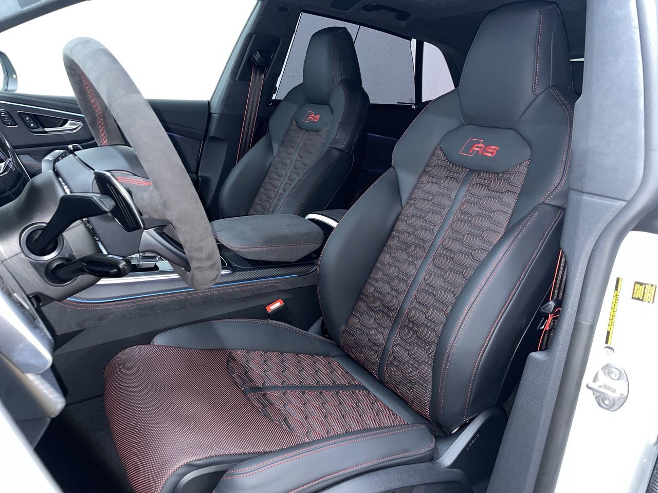 Audi RS Q8  2025 à Vancouver, Colombie-Britannique