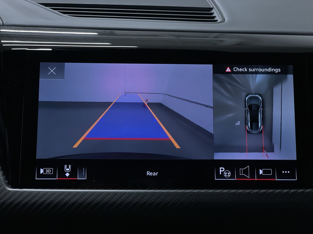 Audi RS  2022 à Vancouver, Colombie-Britannique