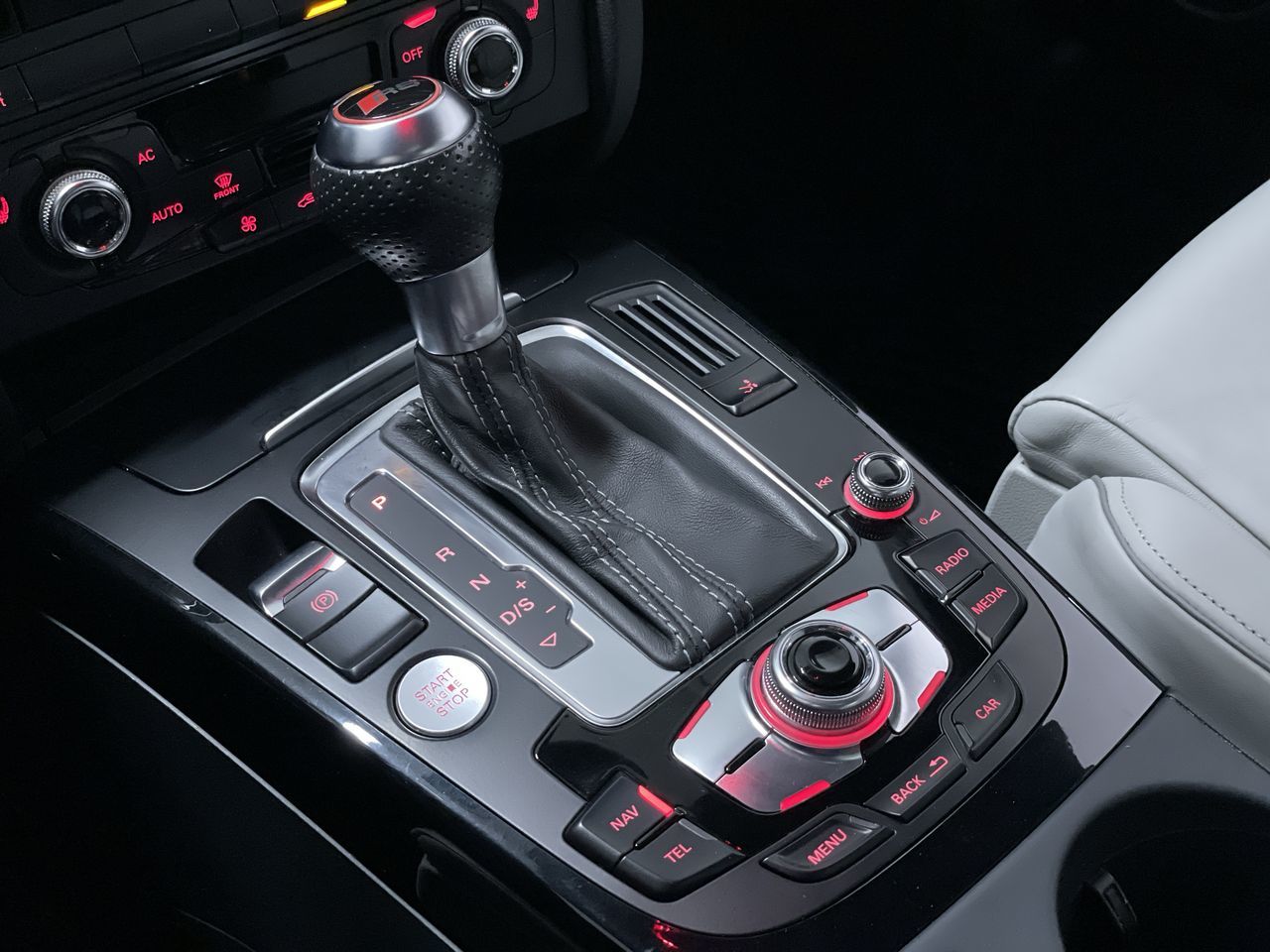 Audi RS5  2013 à Vancouver, Colombie-Britannique