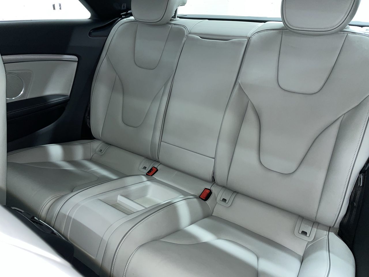 Audi RS5  2013 à Vancouver, Colombie-Britannique