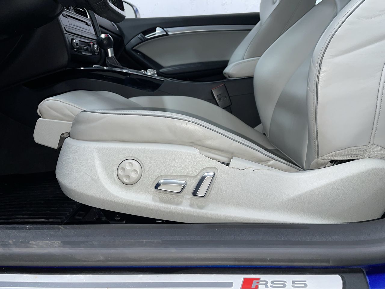 Audi RS5  2013 à Vancouver, Colombie-Britannique