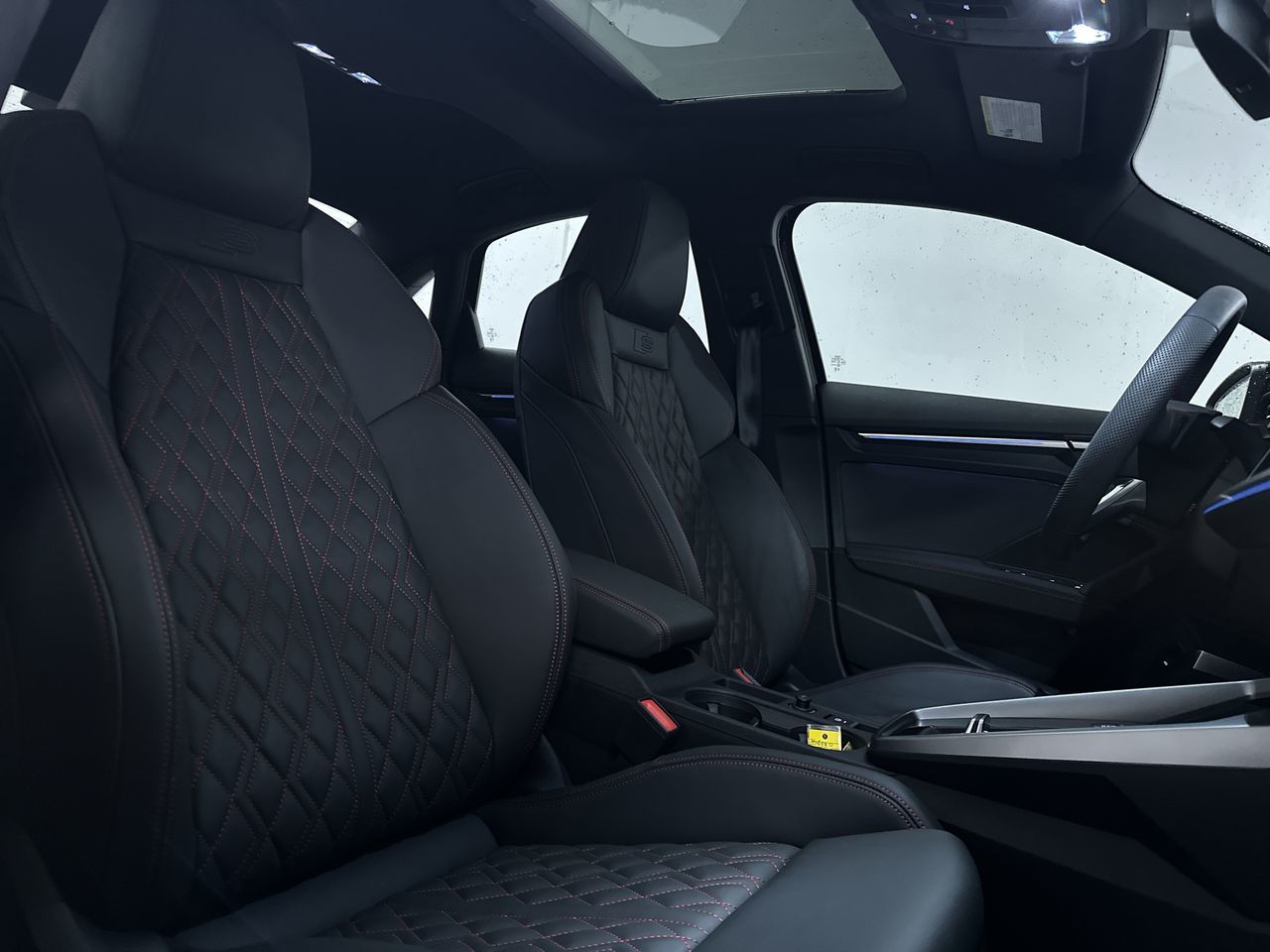 Audi S3  2024 à Vancouver, Colombie-Britannique