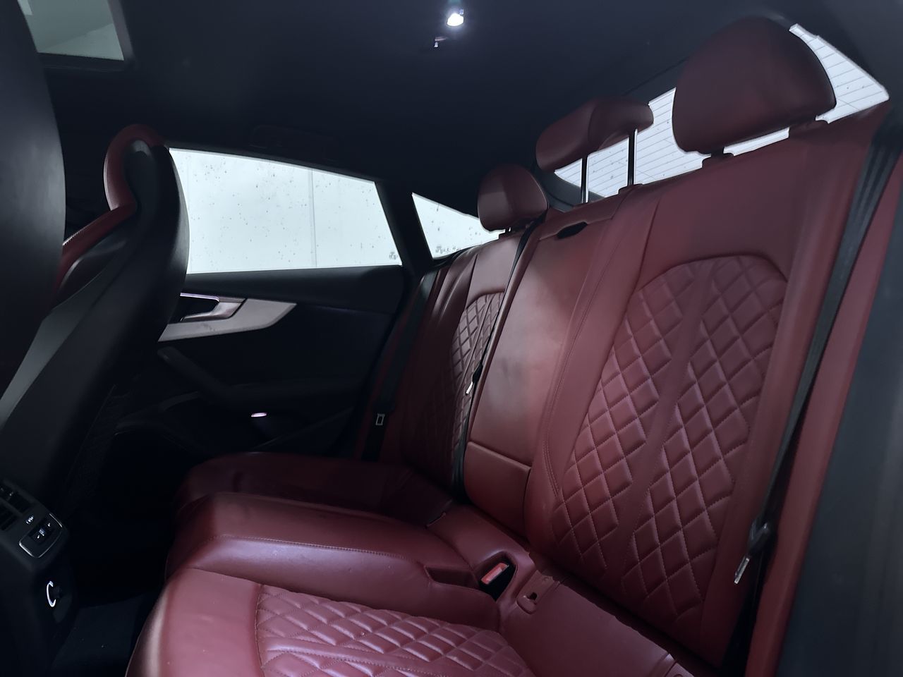 Audi S5 Sportback  2018 à Vancouver, Colombie-Britannique