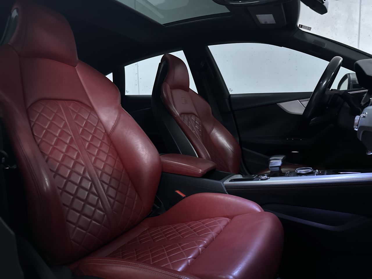 Audi S5 Sportback  2018 à Vancouver, Colombie-Britannique