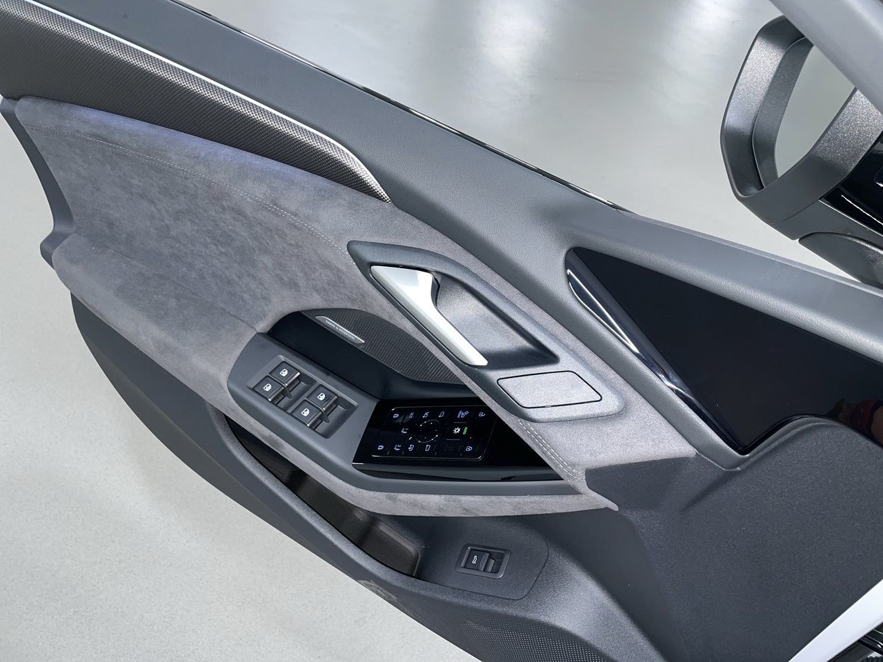 Audi S6 e-tron  2025 à Vancouver, Colombie-Britannique