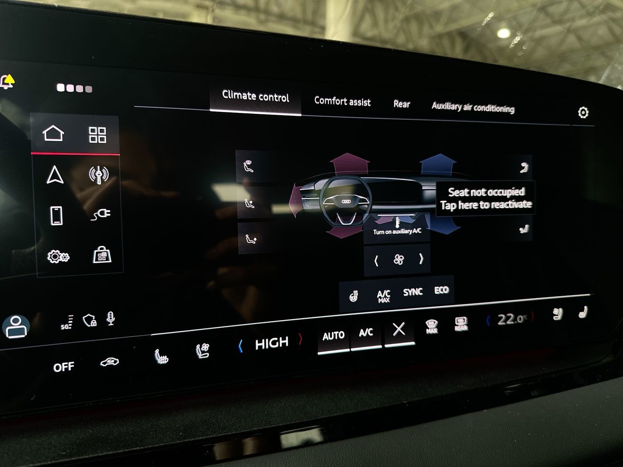 Audi SQ6 e-tron  2025 à Vancouver, Colombie-Britannique