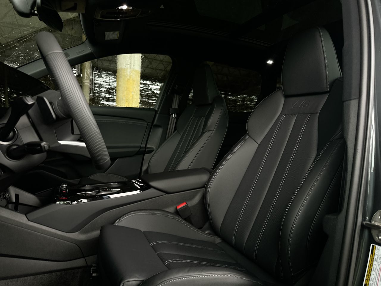 Audi SQ6 e-tron  2025 à Vancouver, Colombie-Britannique