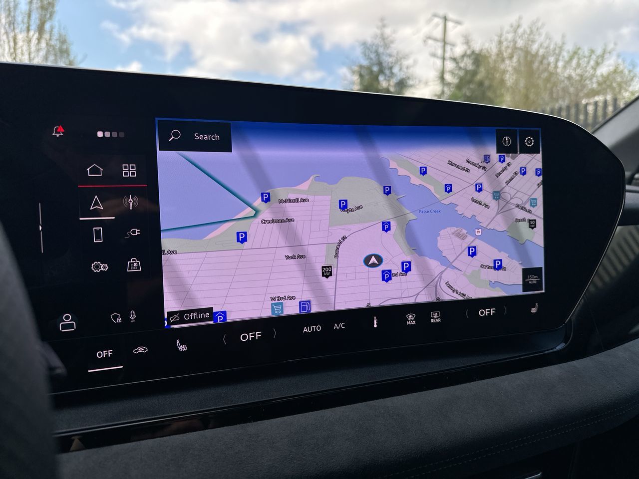 Audi SQ6 e-tron  2025 à Vancouver, Colombie-Britannique