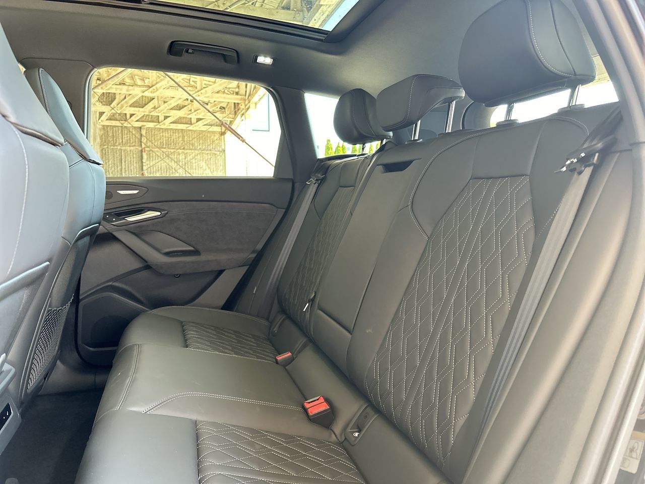 Audi SQ6 e-tron  2025 à Vancouver, Colombie-Britannique