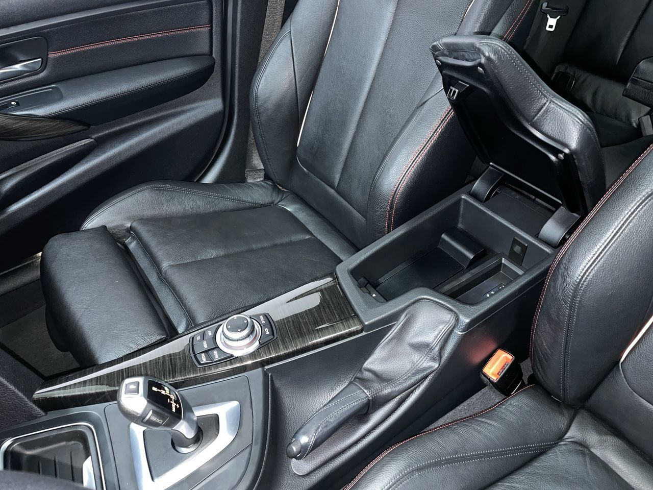 BMW 328i  2013 à Vancouver, Colombie-Britannique