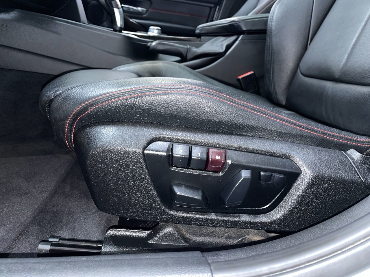 BMW 328i  2013 à Vancouver, Colombie-Britannique