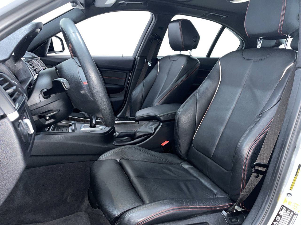 BMW 328i  2013 à Vancouver, Colombie-Britannique