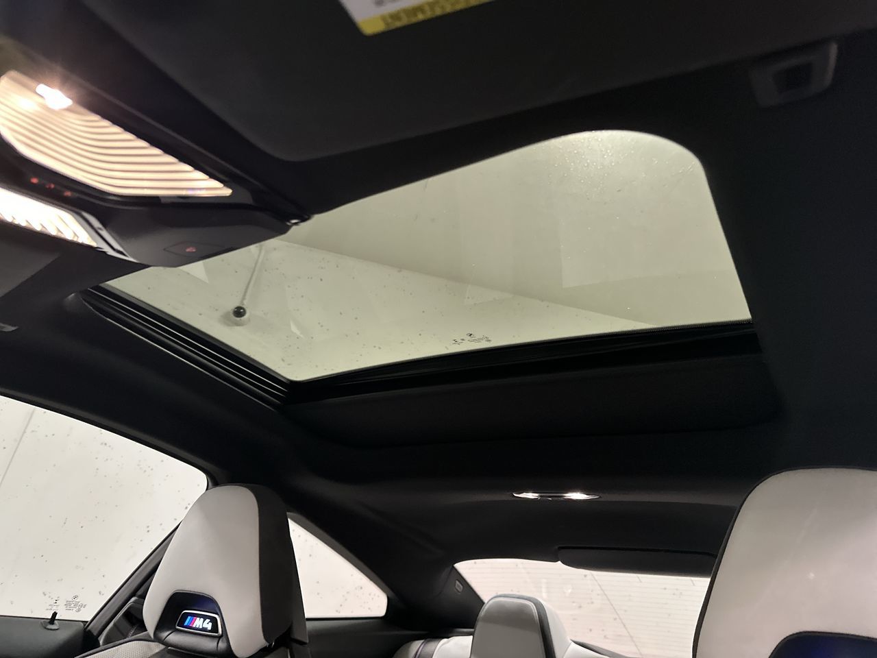 BMW M4  2022 à Vancouver, Colombie-Britannique