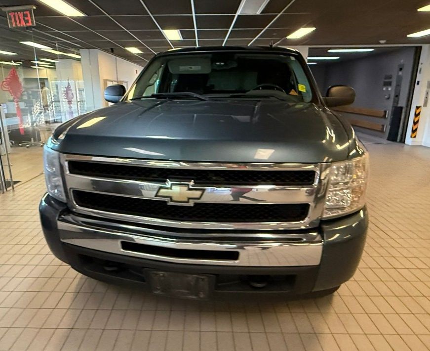 2009 Chevrolet Silverado 1500 in Vancouver, British Columbia