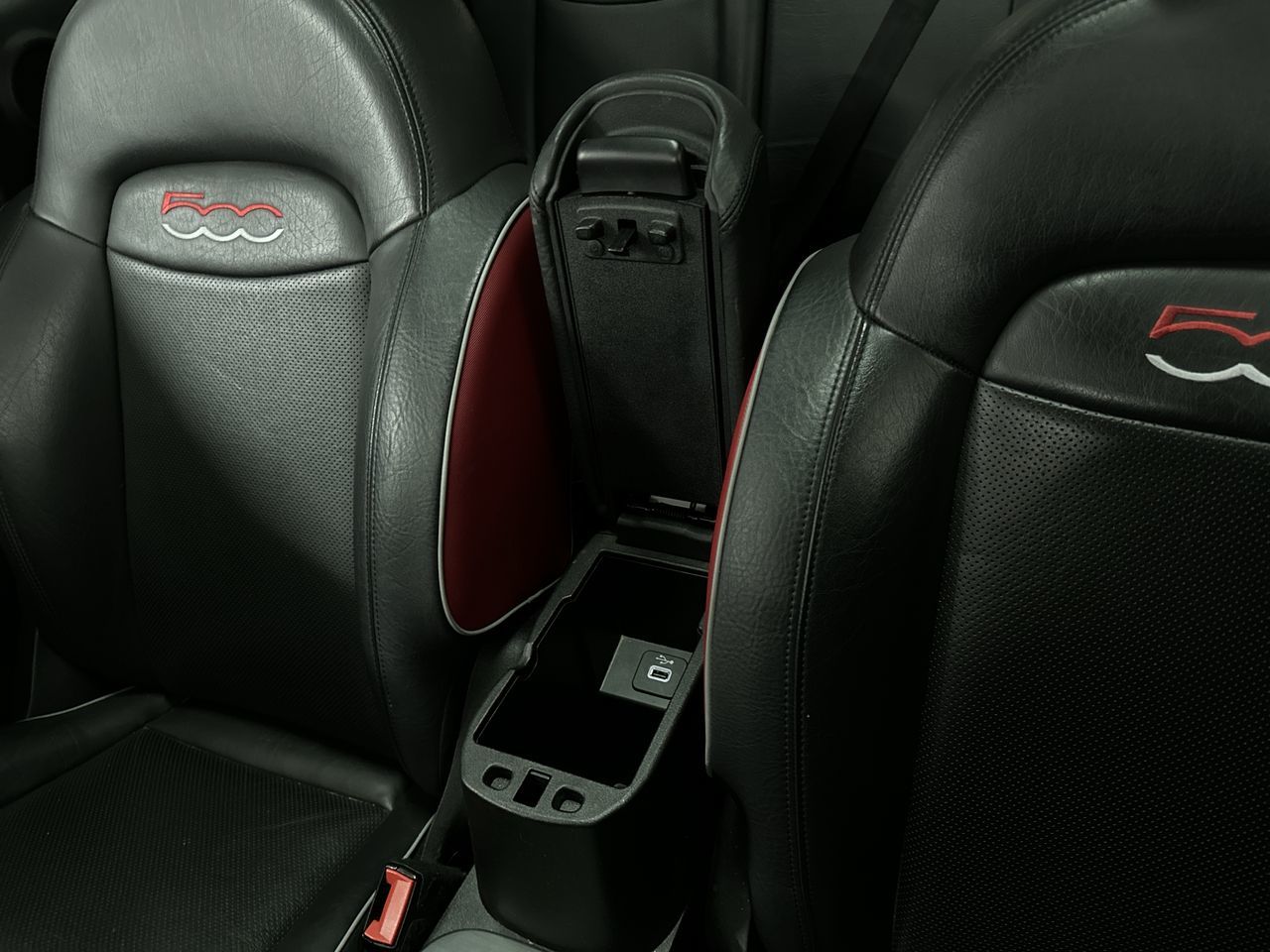 Fiat 500  2016 à Vancouver, Colombie-Britannique