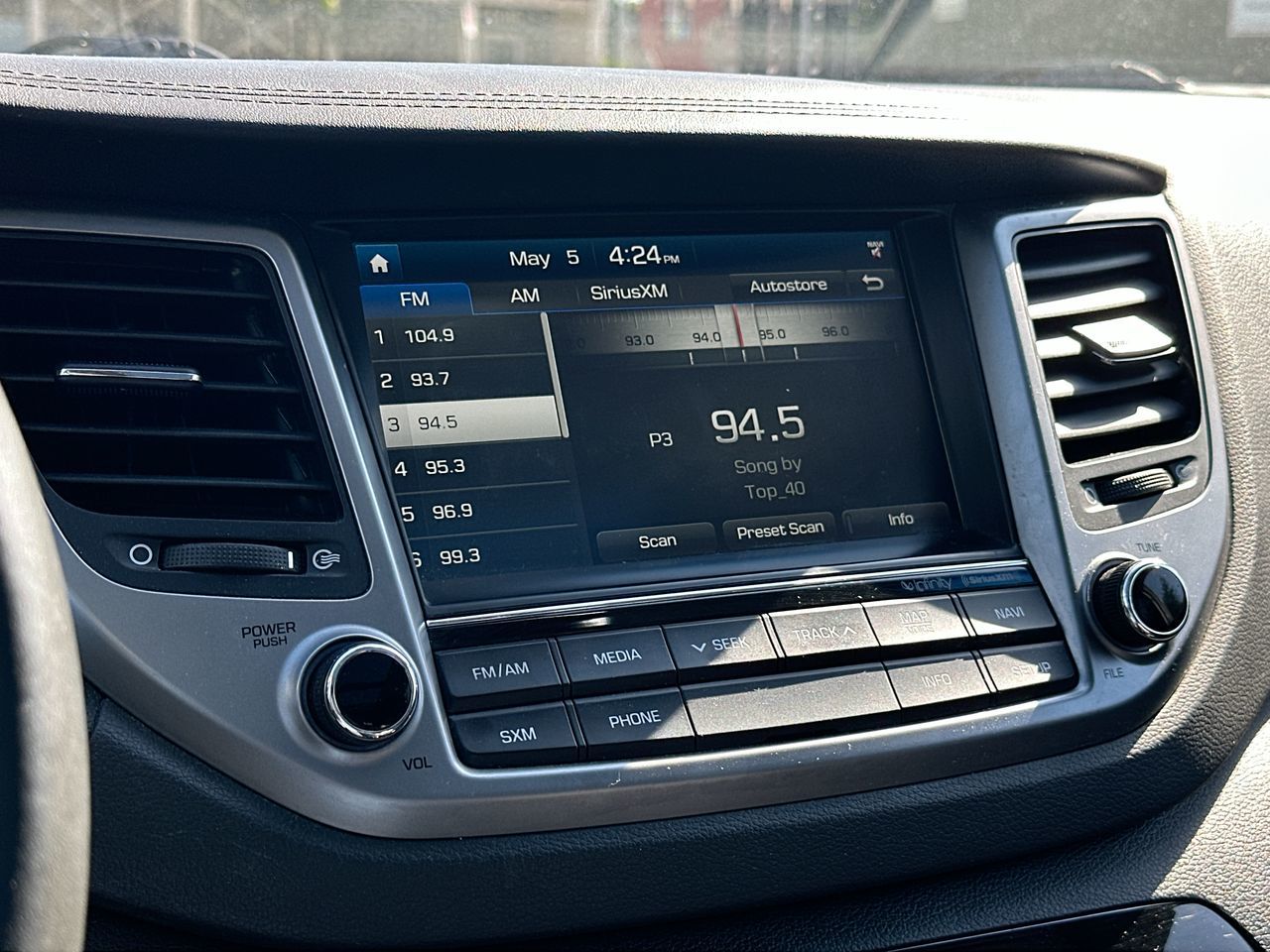 2017 Hyundai Tucson in Vancouver, British Columbia