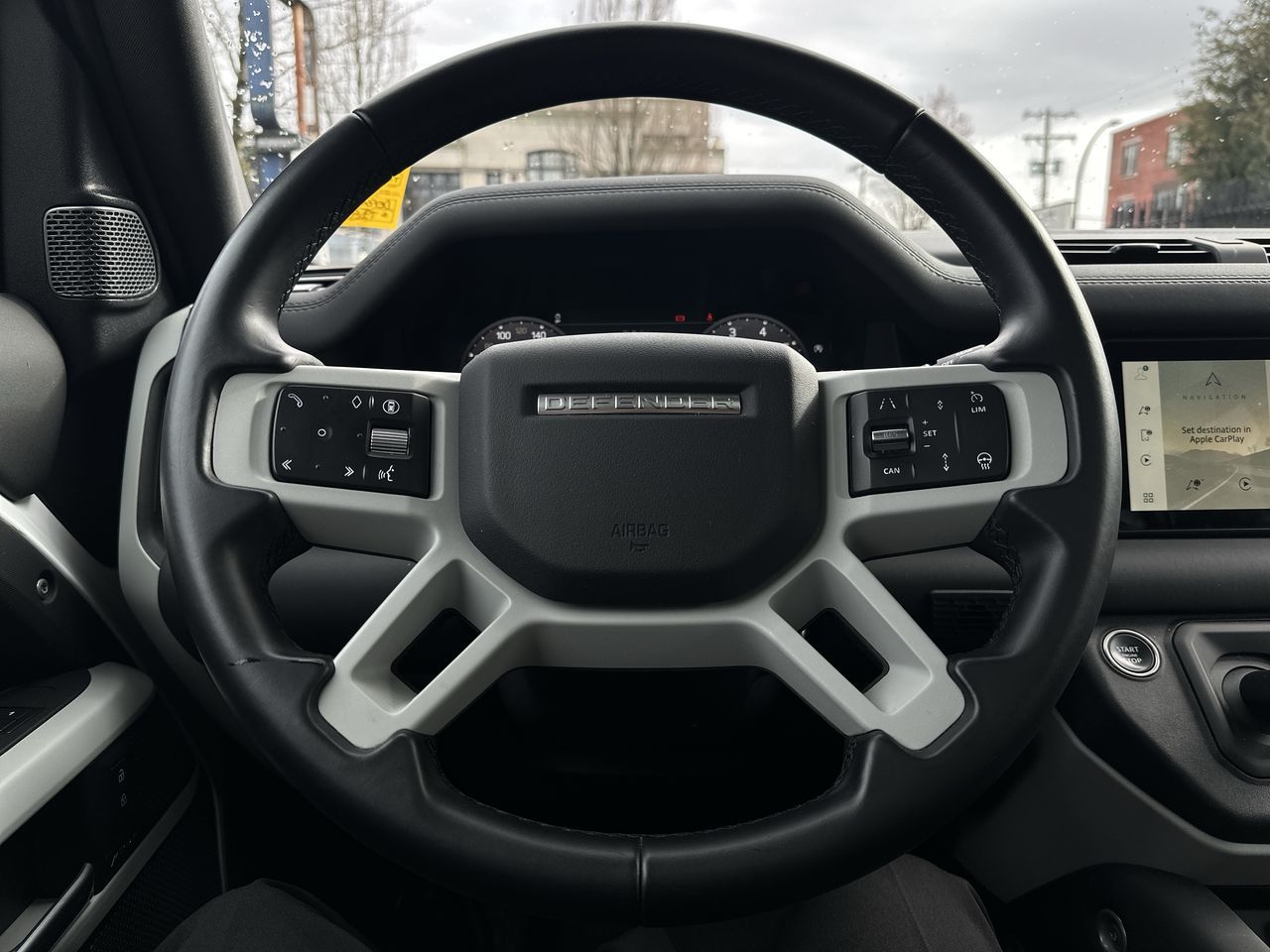 Land Rover Defender  2024 à Vancouver, Colombie-Britannique