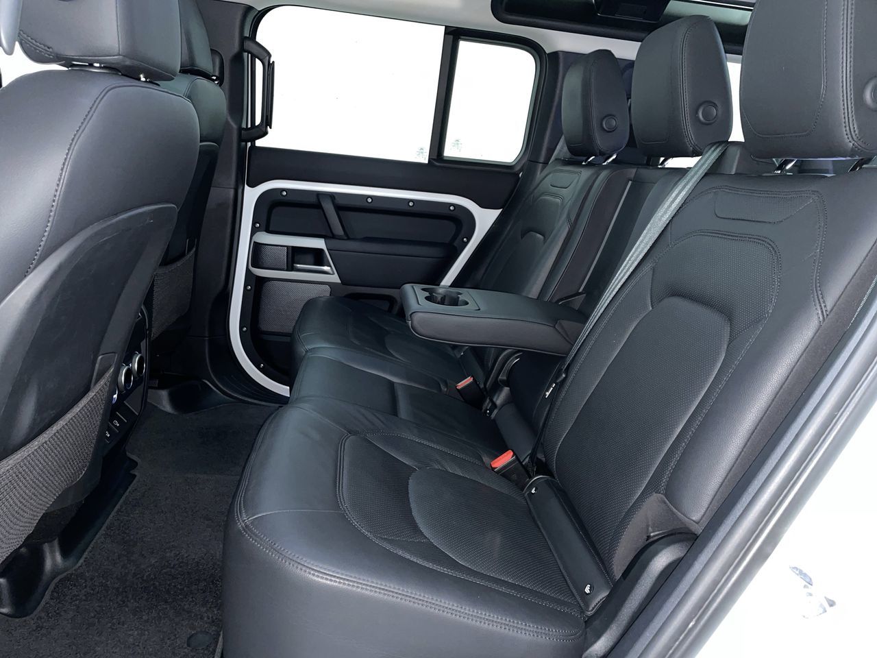 2024 Land Rover Defender in Vancouver, British Columbia