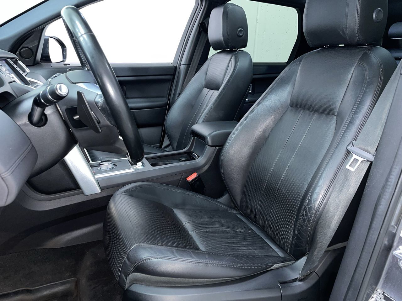 2016 Land Rover Discovery Sport in Vancouver, British Columbia