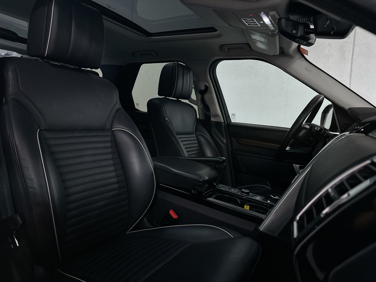 Land Rover Discovery  2018 à Vancouver, Colombie-Britannique