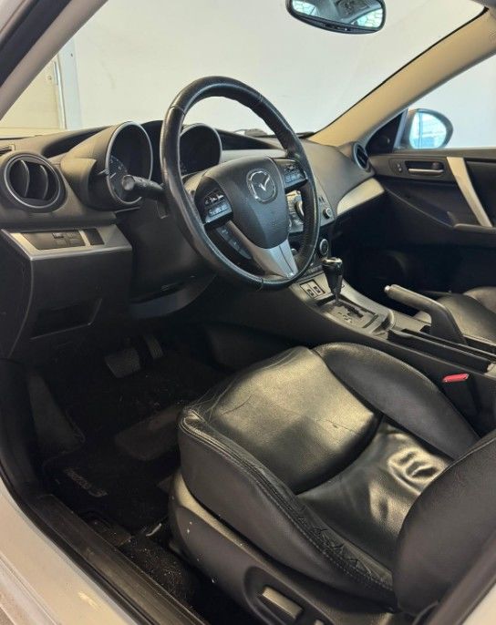 2013 Mazda 3 Sport in Vancouver, British Columbia