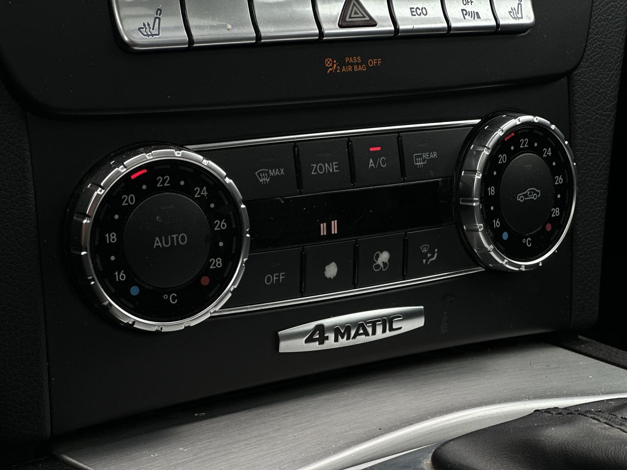 Mercedes-Benz C350  2013 à Vancouver, Colombie-Britannique