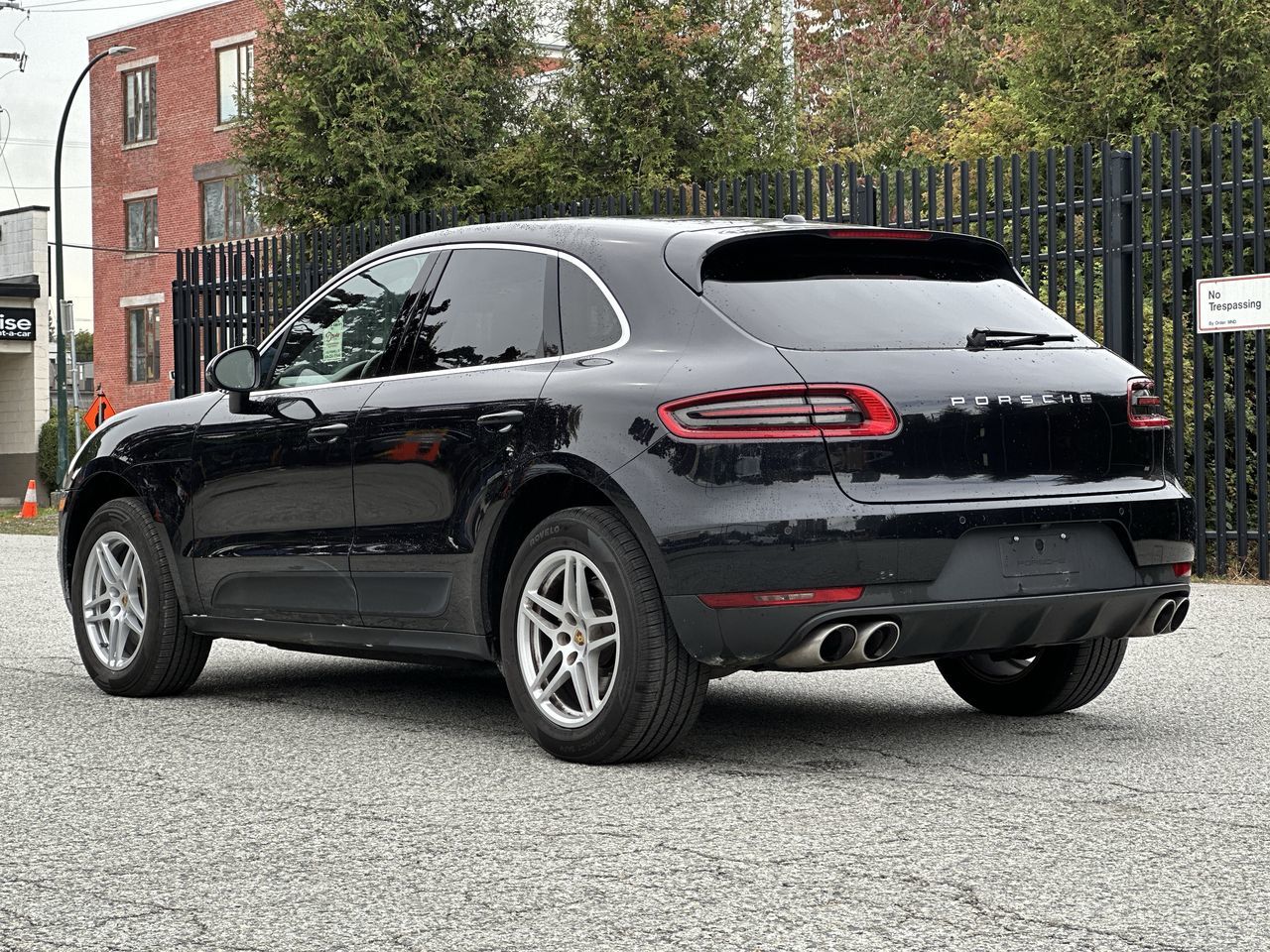 Porsche Macan  2017 à Vancouver, Colombie-Britannique