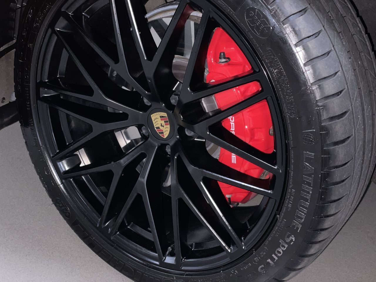 Porsche Macan  2022 à Vancouver, Colombie-Britannique