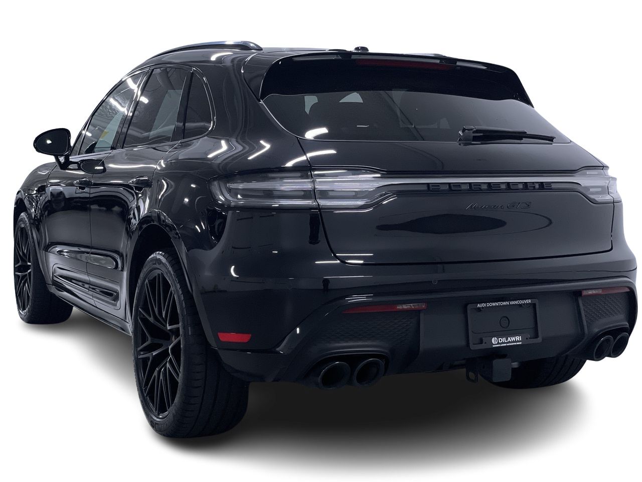 Porsche Macan  2022 à Vancouver, Colombie-Britannique