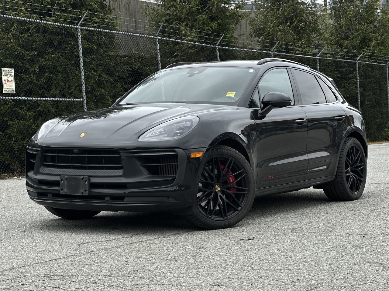 2022 Porsche Macan in Vancouver, British Columbia