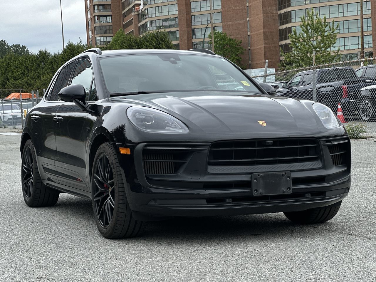 2022 Porsche Macan in Vancouver, British Columbia