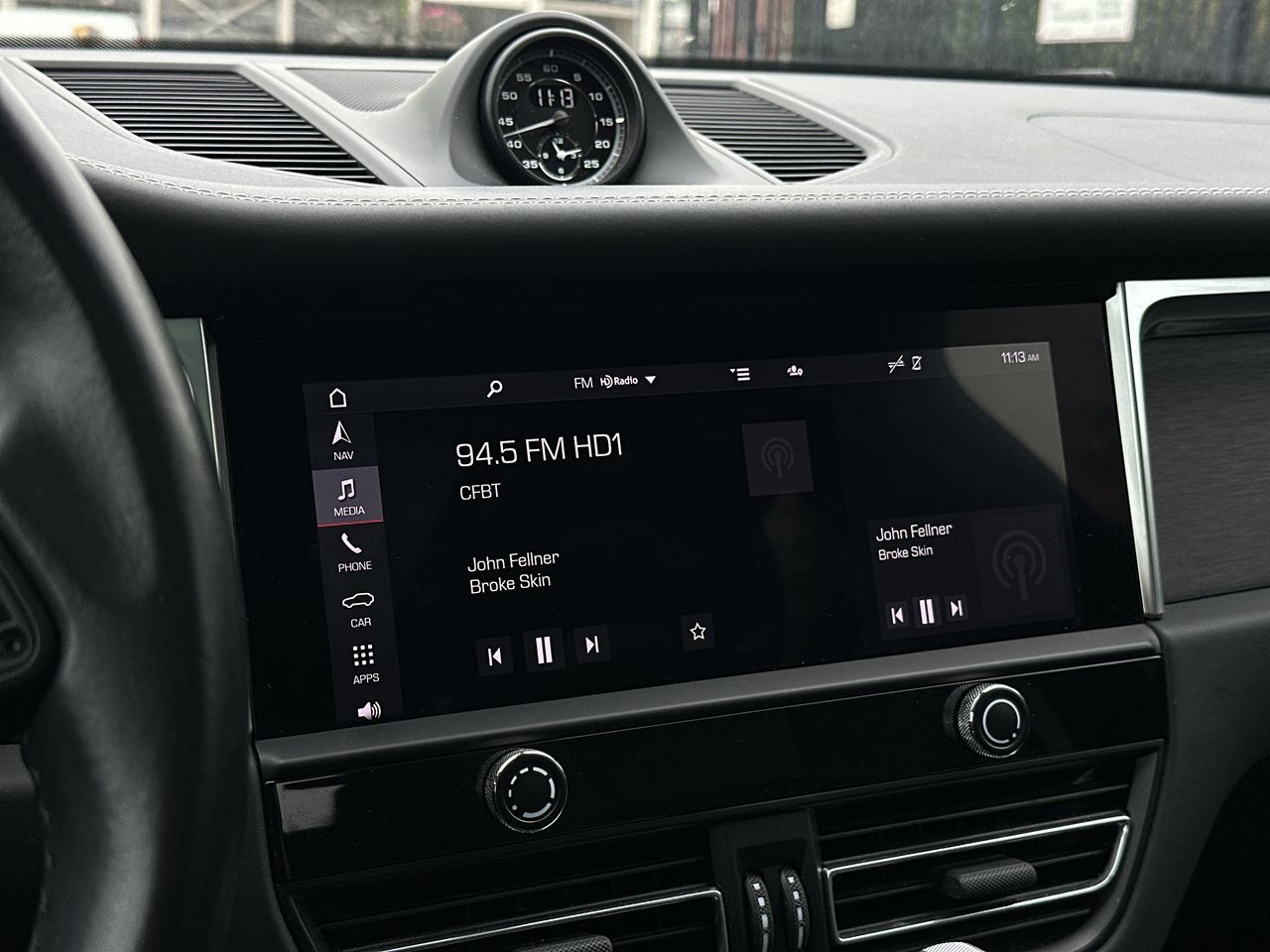 2022 Porsche Macan in Vancouver, British Columbia