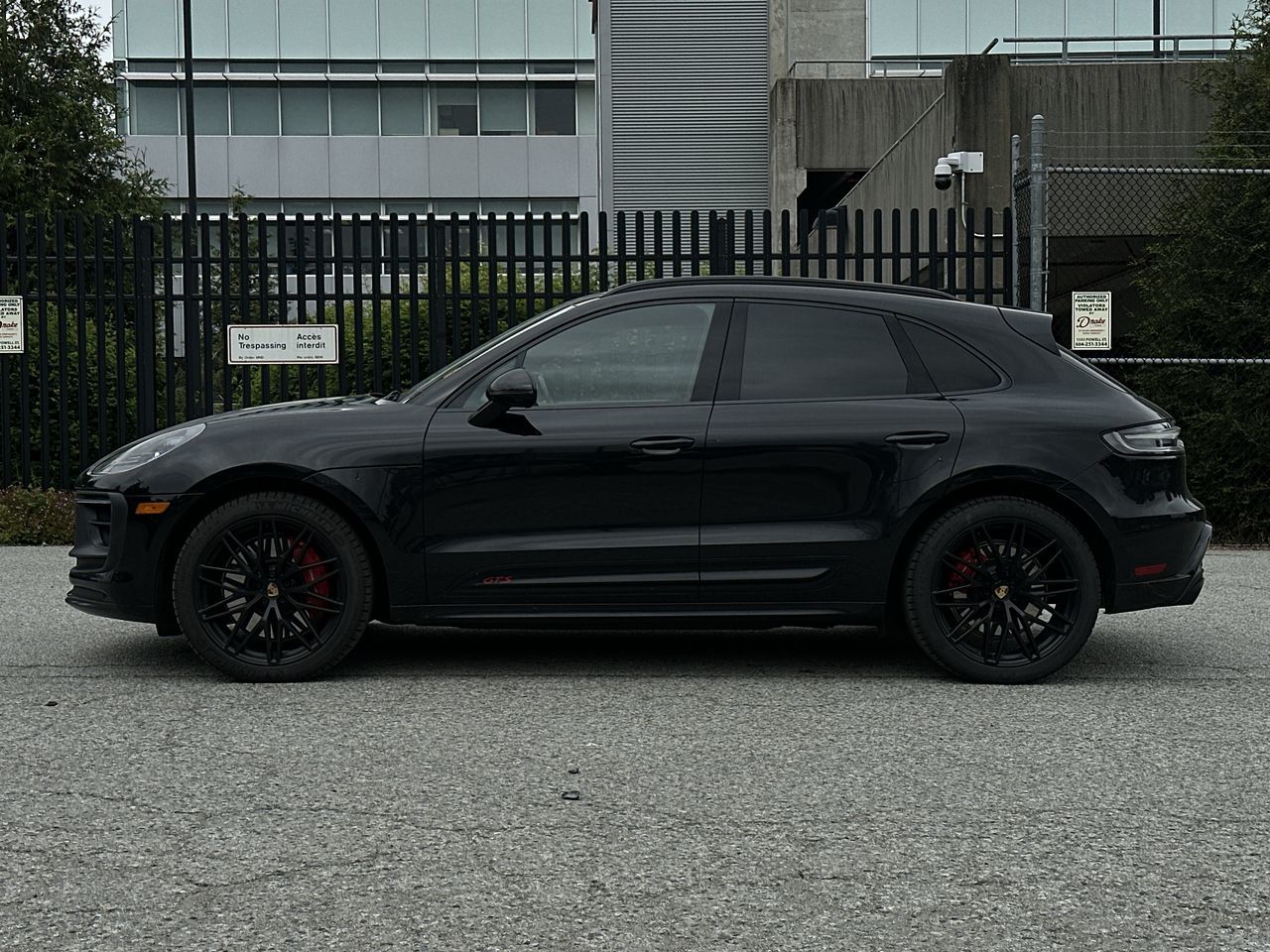 2022 Porsche Macan in Vancouver, British Columbia