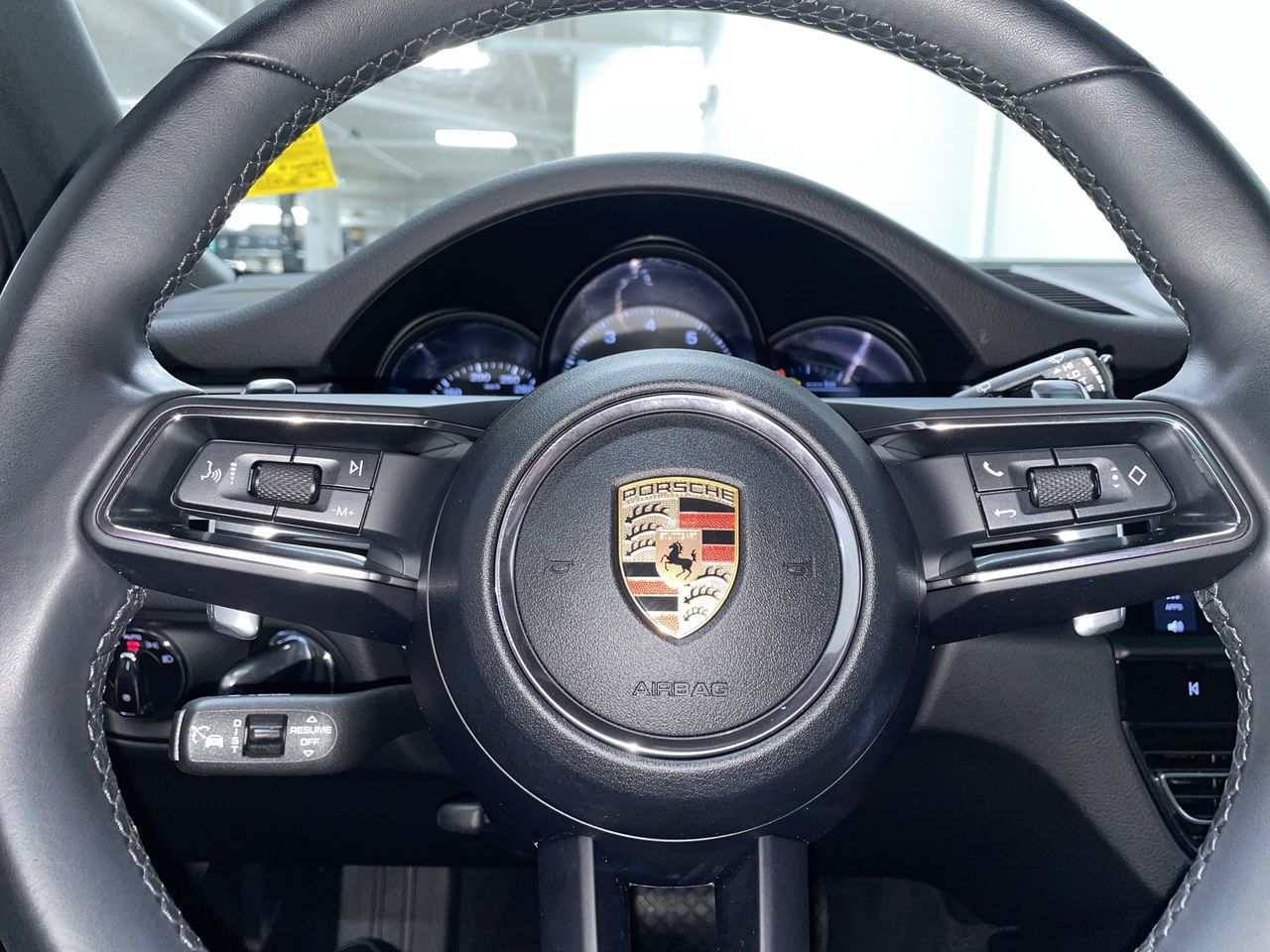 2023 Porsche Macan in Vancouver, British Columbia