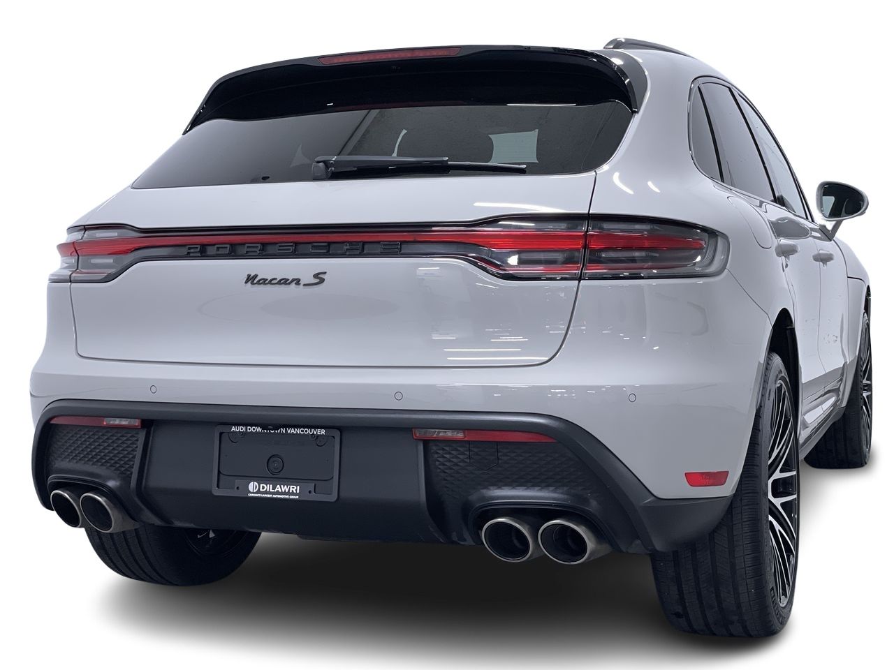 2023 Porsche Macan in Vancouver, British Columbia