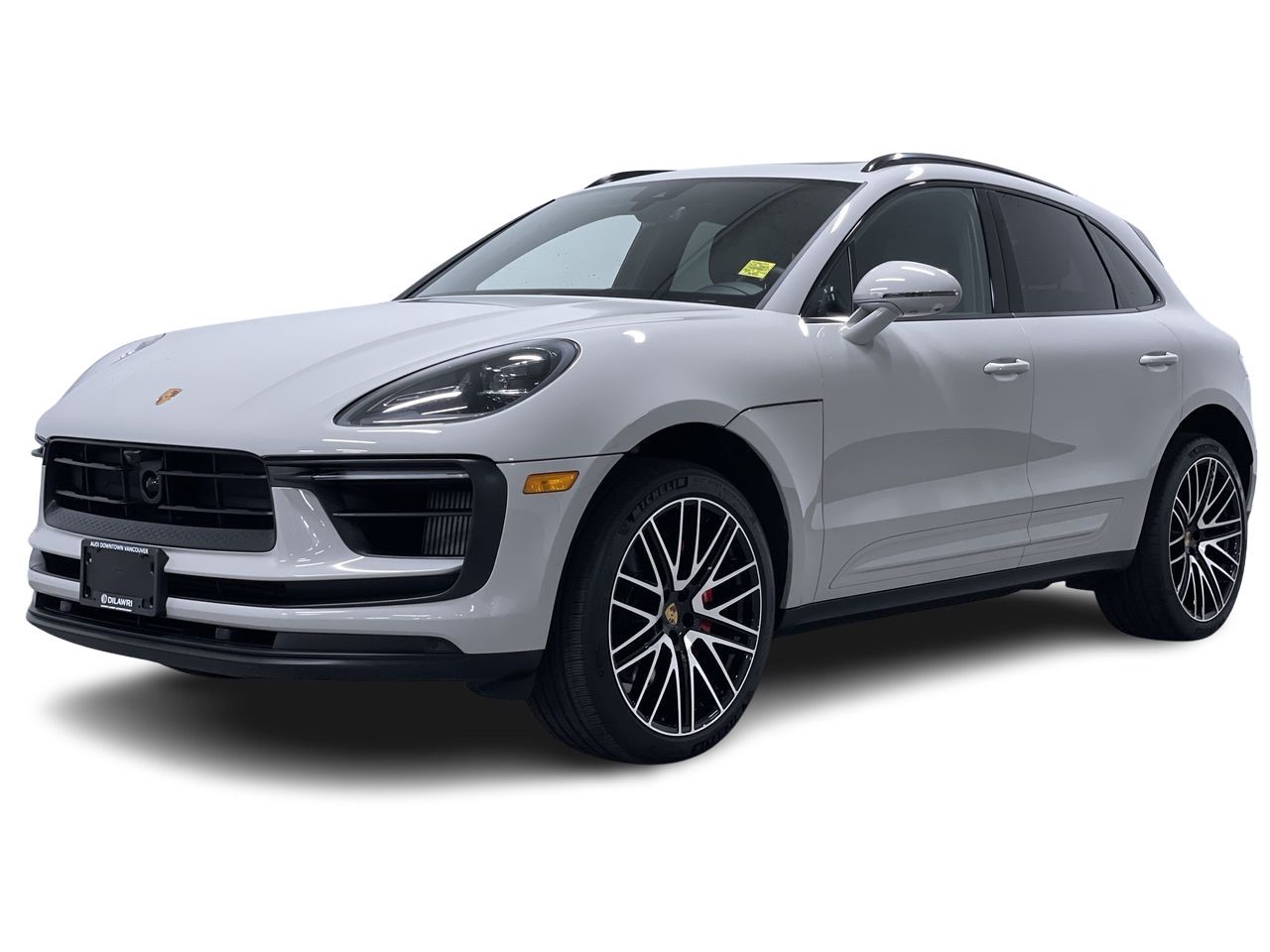 2023 Porsche Macan in Vancouver, British Columbia