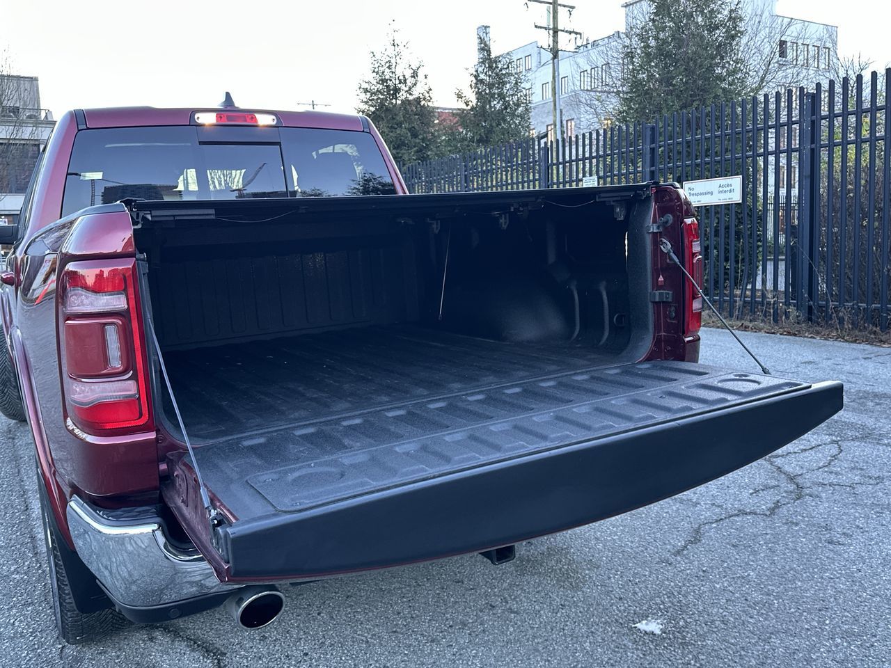 Ram RAM 1500 Crew Cab 4x4 (DT)  2019 à Vancouver, Colombie-Britannique