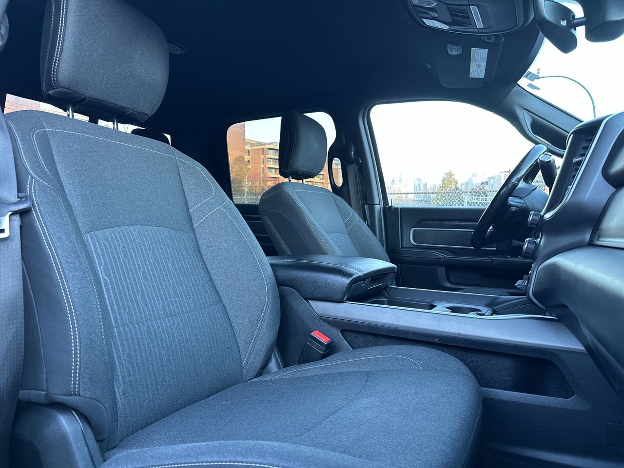 Ram RAM 3500 Crew Cab 4x4  2019 à Vancouver, Colombie-Britannique