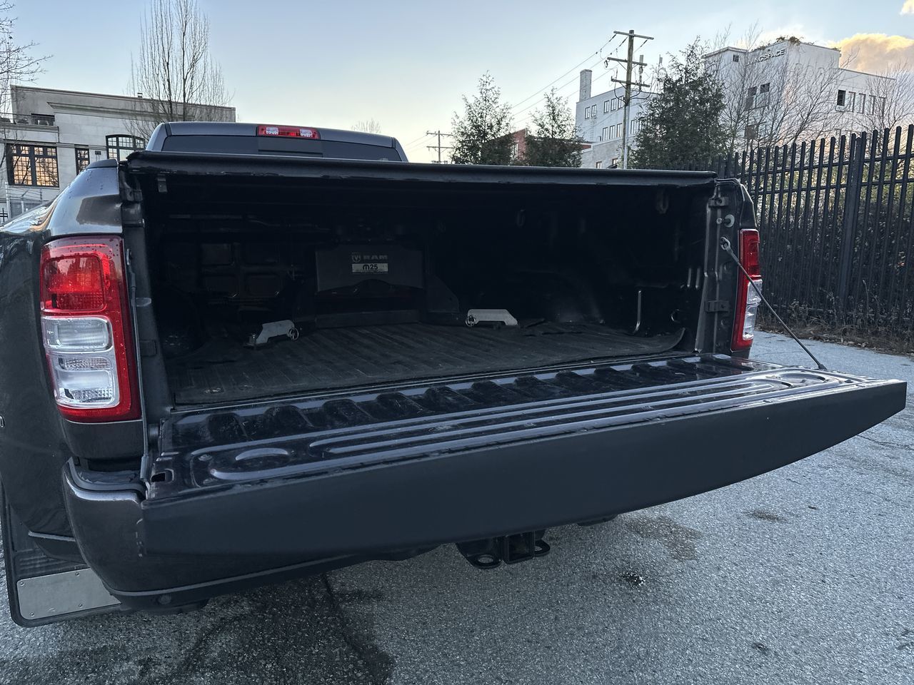 Ram RAM 3500 Crew Cab 4x4  2019 à Vancouver, Colombie-Britannique