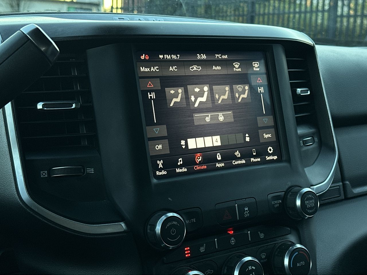 Ram RAM 3500 Crew Cab 4x4  2019 à Vancouver, Colombie-Britannique