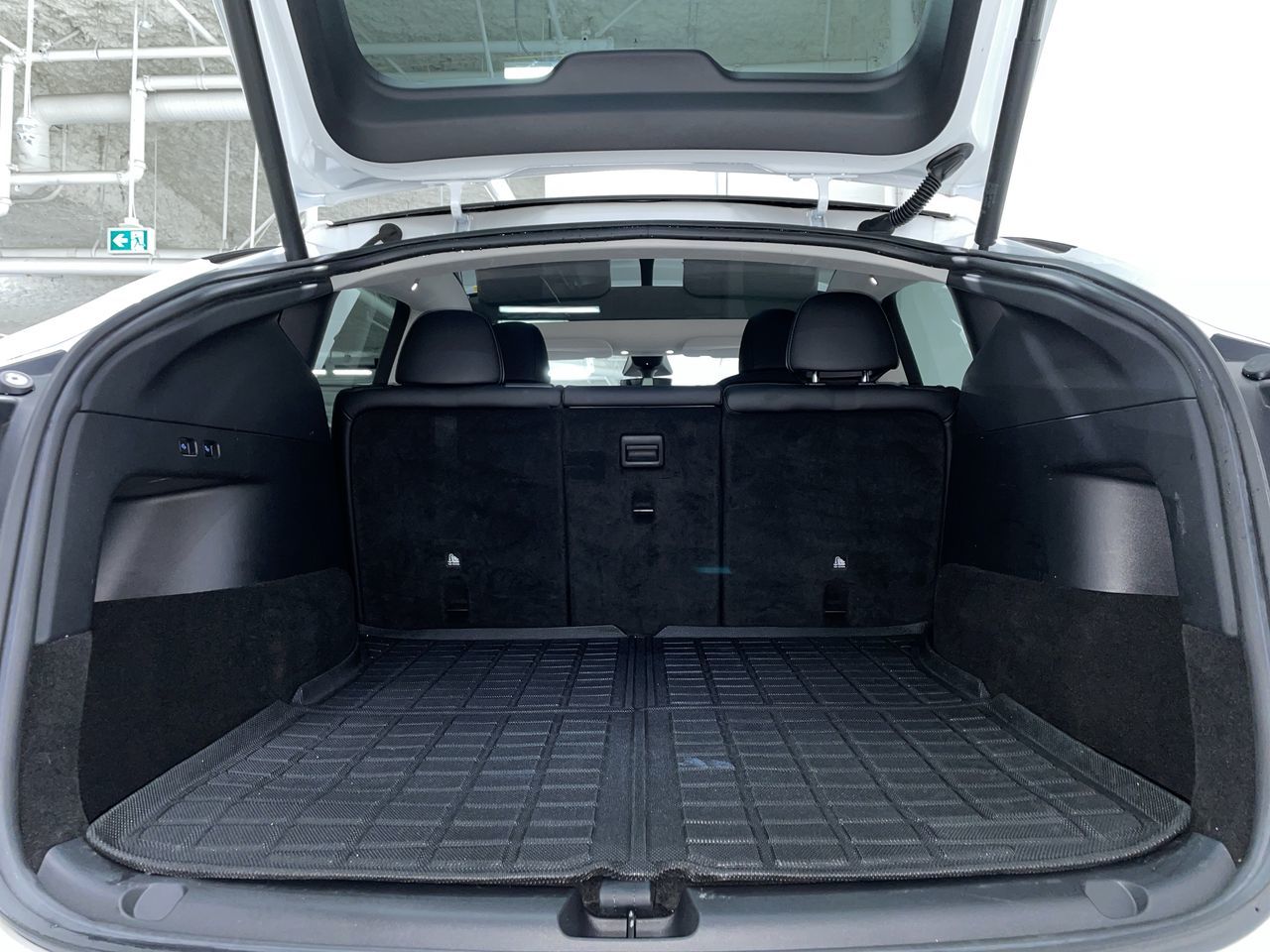 Tesla Model Y  2022 à Vancouver, Colombie-Britannique