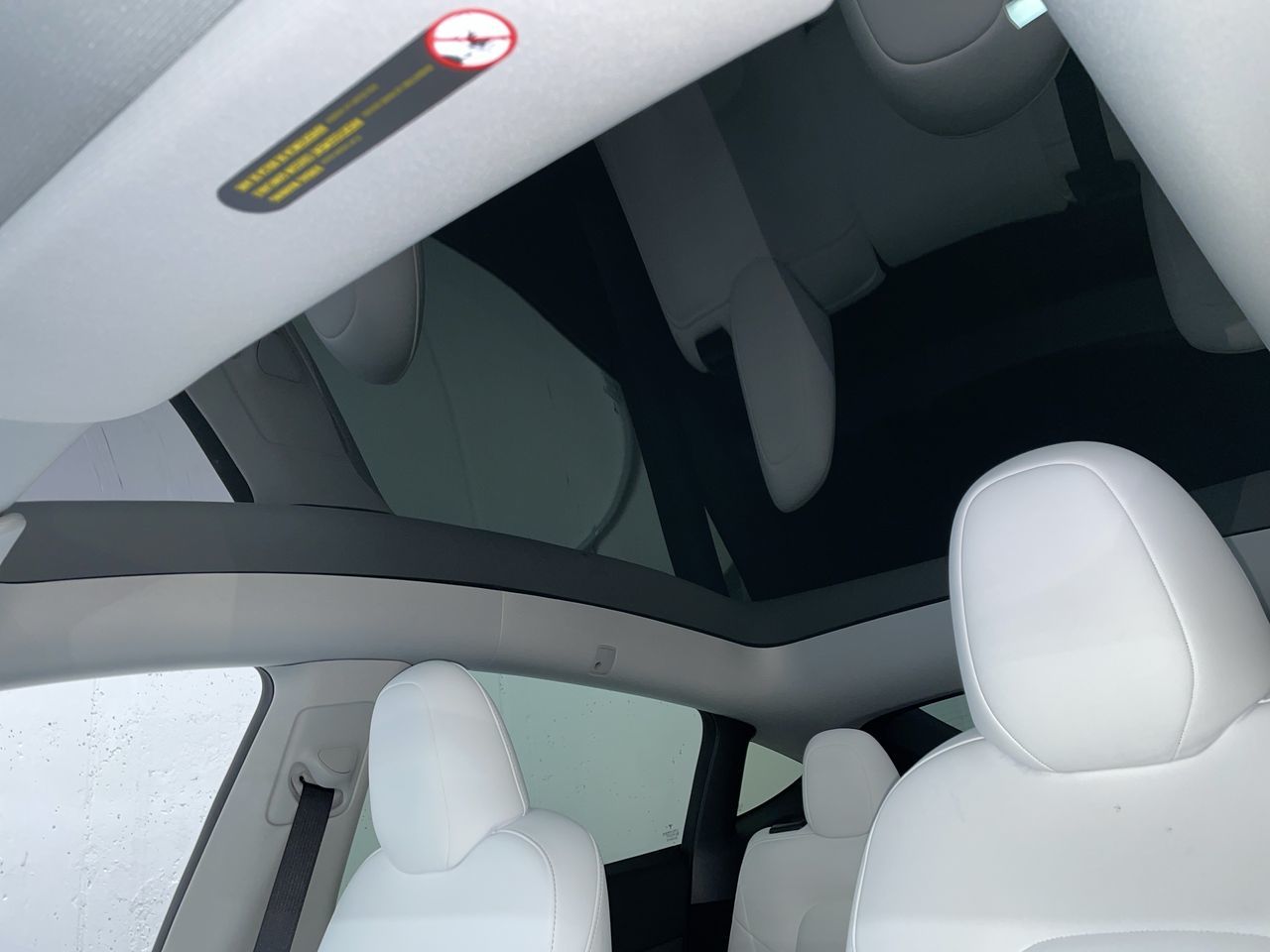 Tesla Model Y  2024 à Vancouver, Colombie-Britannique