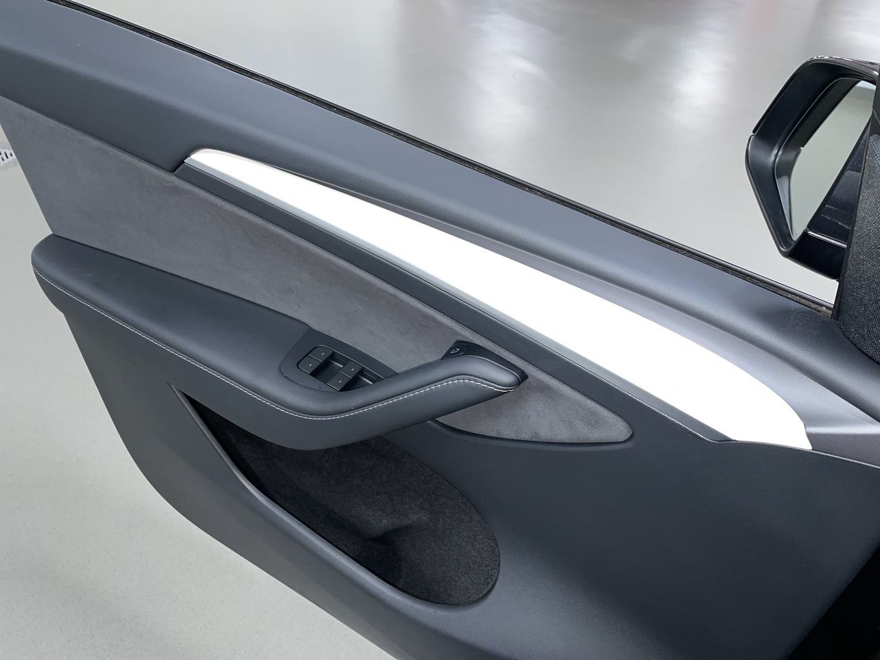 Tesla Model Y  2024 à Vancouver, Colombie-Britannique