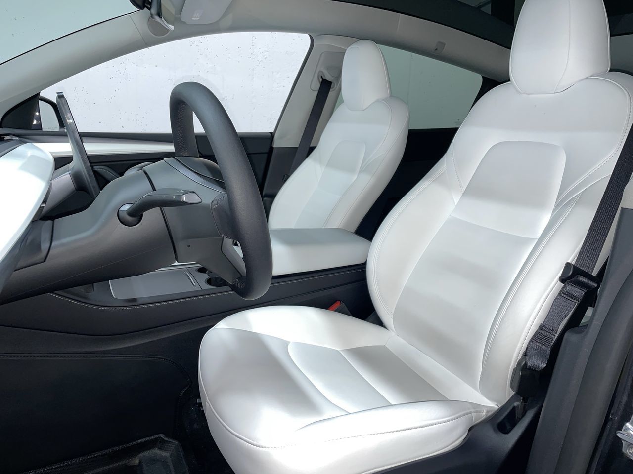 Tesla Model Y  2024 à Vancouver, Colombie-Britannique