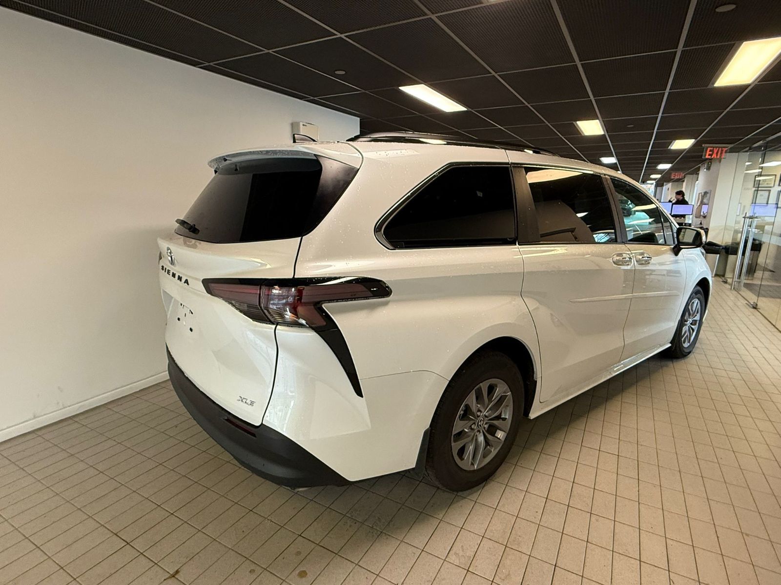 Toyota Sienna Hybrid  2025 à Vancouver, Colombie-Britannique
