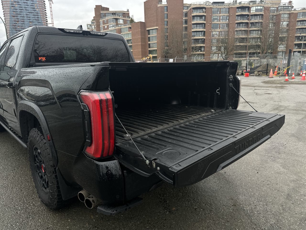 Toyota Tundra 4X4  2023 à Vancouver, Colombie-Britannique