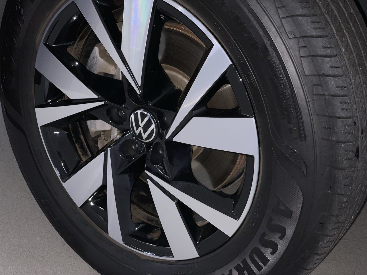 Volkswagen Atlas Cross Sport  2020 à Vancouver, Colombie-Britannique